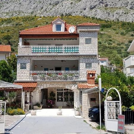 Apartment Danka Omiš Exteriör bild